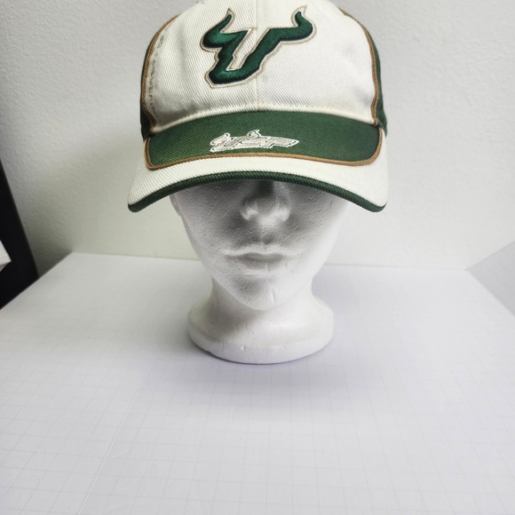 USF Bulls Hat‎ University of South Florida Baseball Cap Fitted Green White - Picture 1 of 7